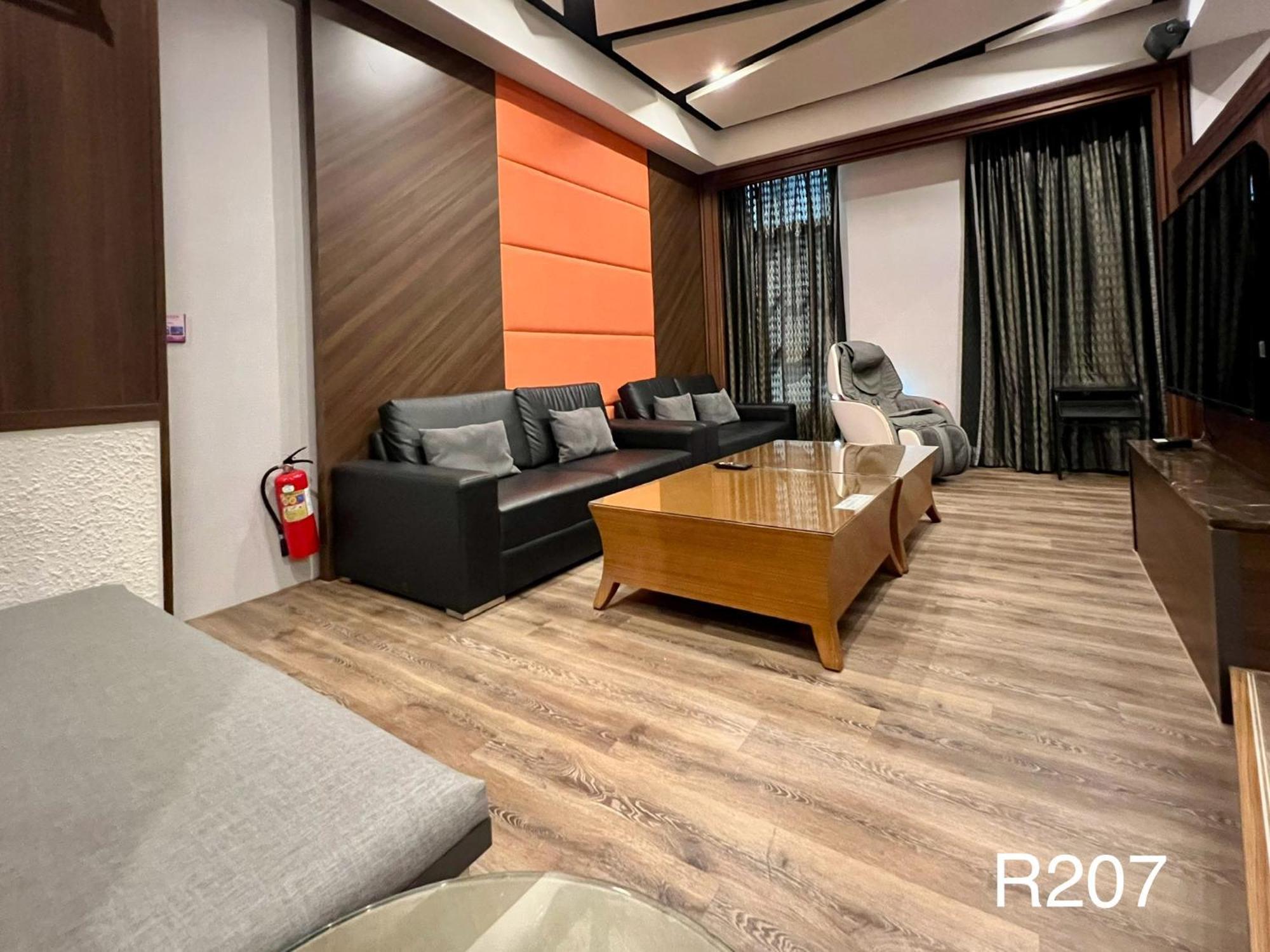 Cigar Motel Đài Nam Ngoại thất bức ảnh